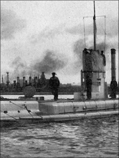 Part of a photo of the German submarine U-14 (source: Wikipedia)